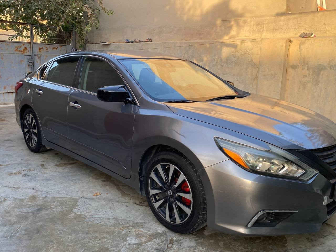 ئالتیما 2016sv  
بەناوی خۆمەوەیە سەنەوی هەزەی تازەیە 
دووپارجەی تێیە  جاملغ سەکن و بۆنیت  بێناوگرتن
جاملغی لای سەیەقی بیلادیە بەس بەخێکی لێدراوەبۆجوانی    گێری کراوەتە 2023  گێروو مەکینە بەشەرت  بۆسعر نامە بنێرە كركوك, العراق


**إذا كنت صاحب هذا الإعلان وتريد حذفه لأي سبب، رجاءا أرسل رسالة إلى الدعم الفني**