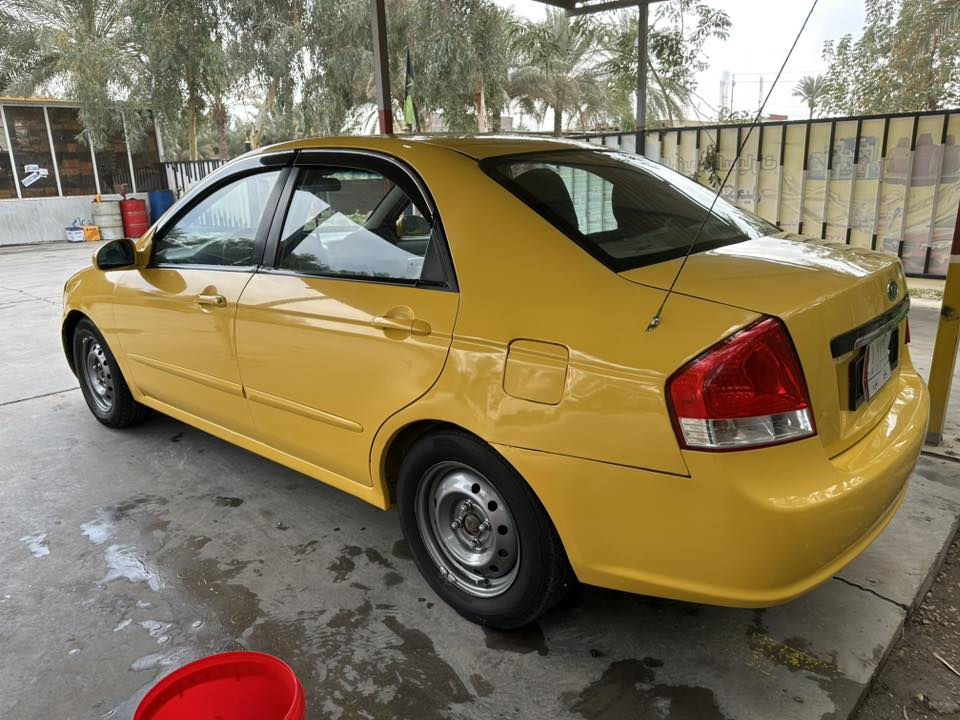 للبيع كيا سبكترا موديل 2009رقم بابل جاهزه حادث خلفي تصليح بالحوض منظومة غاز بانزين شغال مصفره هيئه وغرامات جاهزه من كلشي وجديده رايدها 75 للاستفسار ***********
