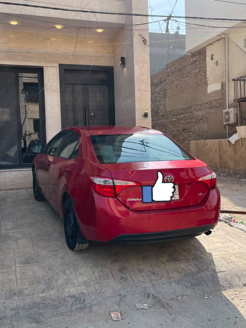 يتوفر كورولا وارد امريكي 2015
ضربتها جاملغ وبنيد مال امريكا وبارد بلجاملغ الخلفي بدون ايرباكات او اي دواخل 
كير مكينه مكفولات برغي ممفتوح على البلاد 
ماشيه 200 الف كيلو 
سنويه جديده تسقط 2029 باسمي السياره رقم بغداد 
التواصل ***********

سعرها 120ورقه  
مكانها بغداد المنصور
