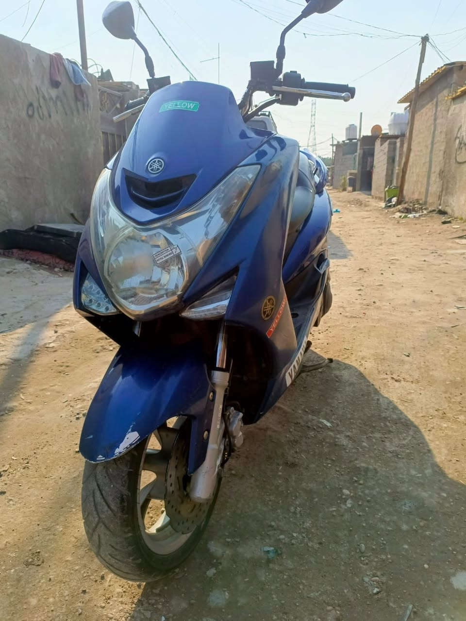 سلام عليكم 
ماجسته اس s  الحديث دراجه خير من الله 
بدون اي نقص فقط فيت بم شعله معدل تايرات جدد 
كامله مكمله عنوان بغداد الشعله بيها جادر مطري 
سعرها 950بيها مجال قليل سعر بلاش 
 ***********
