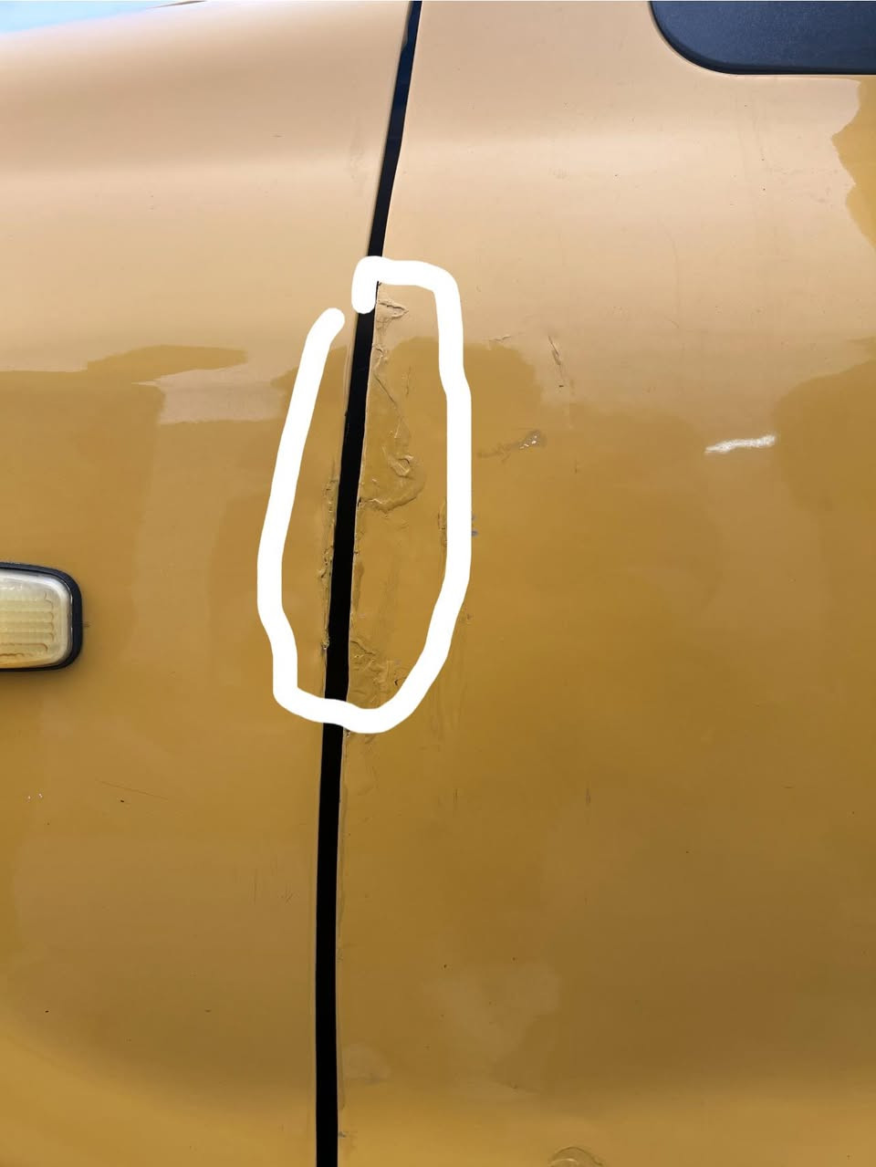 السـلام عــــليكم سمند مديل 17 لبيع سياره بيهه دوسهه صفحت العبري مبدله وبارد باب سايق مثل ما موضح عندك بصوره مئشر عليه وبيهه تكحيل شوي ولباقي كفاله مكينه كير حداديه تخم تاير كلهه جديد السعر 55 وبيهه مجال رقمي***********
