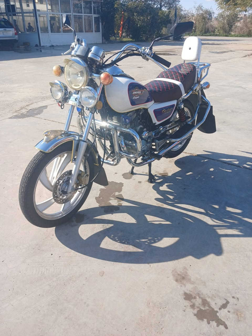 السلام عليكم دراجه جني للبيع موديل ٢١ كفاله عامه من شاصي وكير ومكينه وجديده مامتعوبه ناعمه كهربائيات كلهه شغاله مابيهه اي نقص أوراق كامله بس استنساخ مكانهه ديالى شهربان استفسار عل رقم *********** وسعرهه مناسب وجواهه تخم تاير
