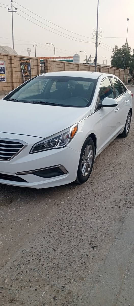 سوناتا ٢٠١٧ امريكي
حادث جاملغ فقط بدون إرباك 
مكينه كير حداديه جديده 
محرك ٢٤٠٠
السياره بأسمنه تريد تحويل تريد وكاله 
السعر ١٢٥
للاتصال ***********
مكان سياره حله
