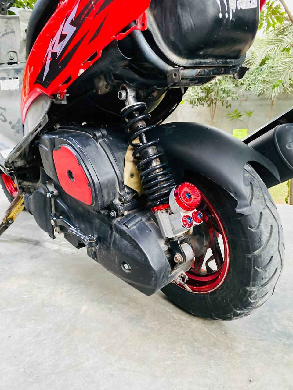 ماكس للبيع مكينه مجفت بعده سحك بستم وولفات  كلجات امامي وخلفي جدد قايش وبنز جديد  سلف وشخاطة وملف جدد سبايدر  صبغ شاصي جديد بيه مشكله بلشحن تكعد باتري وتطفة سعرها 275 وبيه مجال مكاني عزيزية***********
