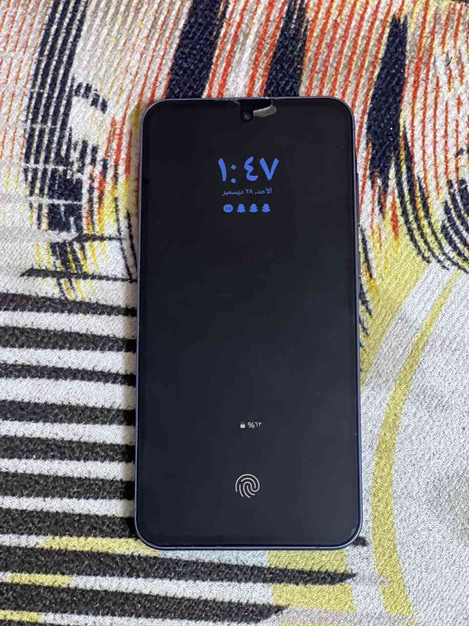 كلكسي A55
٢٥٦
ملحقاته كامله مستعمل قليل ضمان بعده ما مخلص 
سعره٣٥٠ بي مجال ***********
