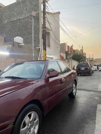 كامري موديل ٩٢ سياره جاهرة مكينة جديده بعدها تحت الضمان وكير جاهز مابي...