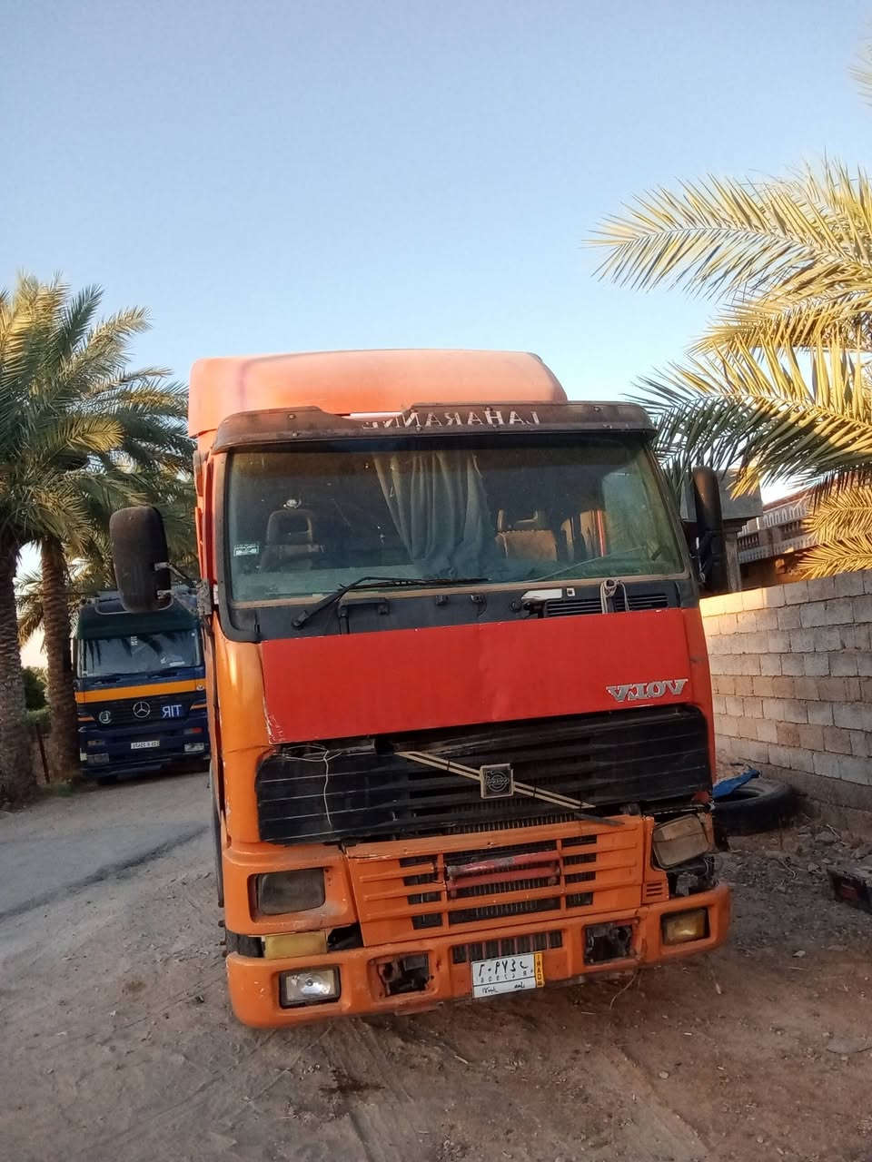 السلام عليكم فالفو للبيع موديل ٩٧ رقم انبار مربوطه عربانه محرك بي تنقيص/شاصي كير اكسن مكفولات السعر ٧٥ وبيه مجال رقم *********** /
