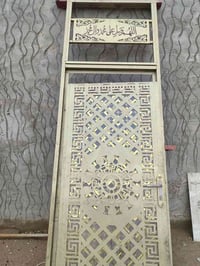 عندي بيبان للبيع باب حديد تسگام جنل وبيبان اثنين خشب نضيفات كلش مستخدم...