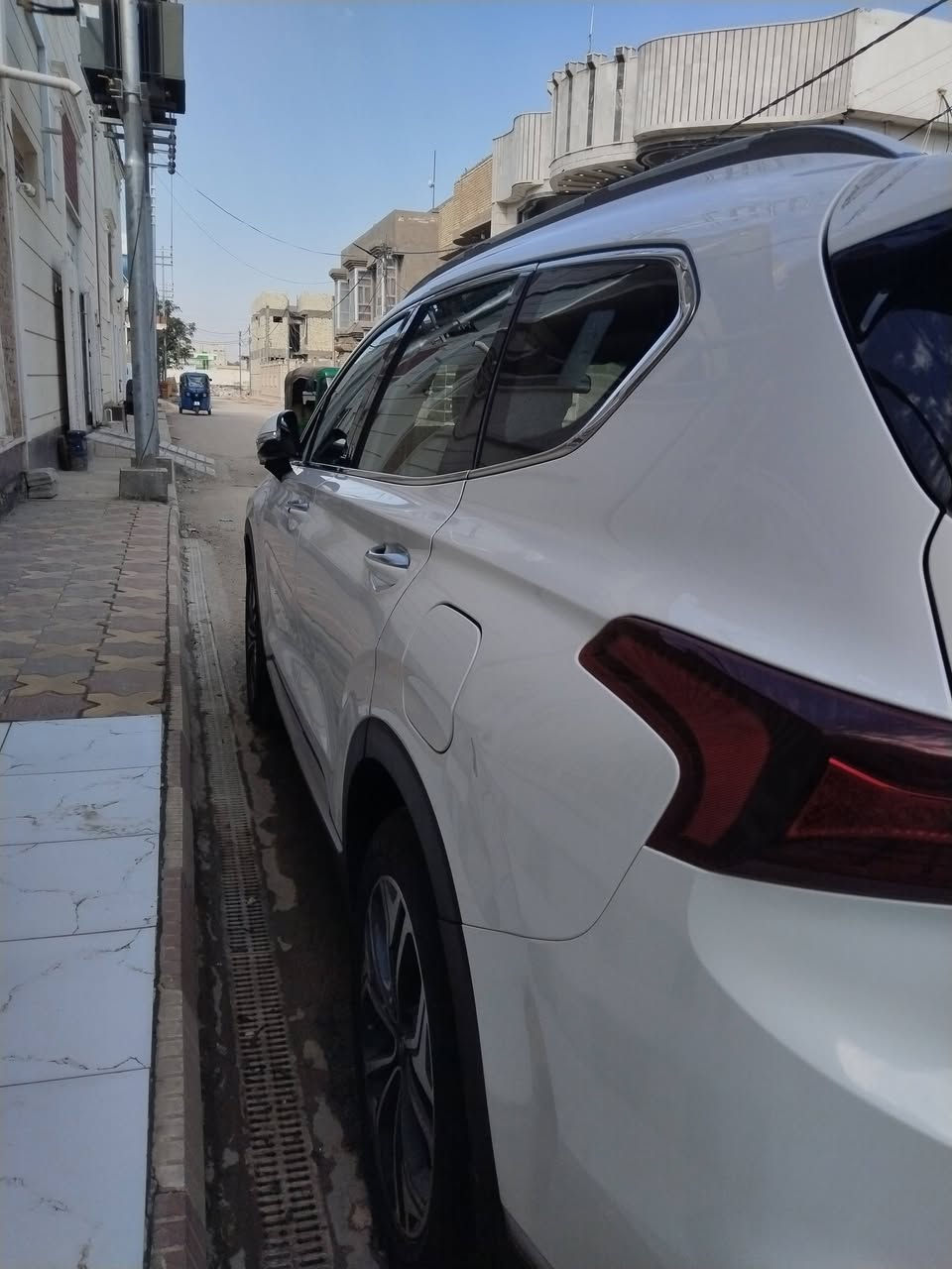 سنتافي 2019
6سلندر 
محرك3.5
7راكب
كشن كربائي 
باناروما 
وارد خليجي 
طخه چاملغ الايمن معدل على البارد والباقي مكفول
بصمه عدد 2
ماشيه 55الف رقم بغداد تحويل ثاني يوم 
المكان بابل قضاء القاسم
للأستفسار الرقم ***********
