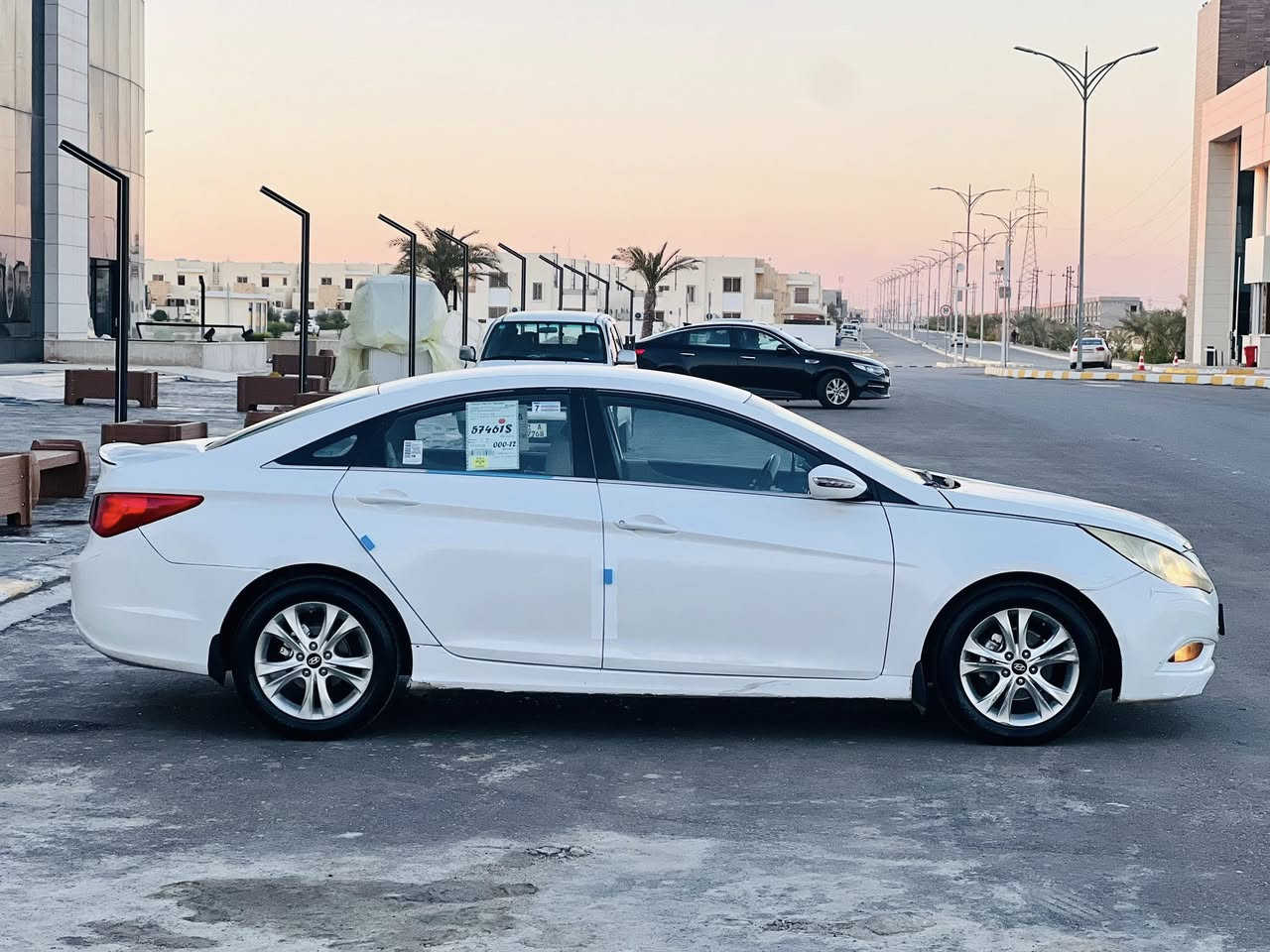 ياالله سلام عليكم سوناتا 2010 خليجي شكل 11 رقم سليمانيه دولي رقم جديد هزه جديده سياره خير من الله واحلى من الصوره ومابيه نقص برغي بيه قطعه ونص صبغ بدون اي دواخل فقط والباقي مكفول سياره خير من الله 
كير/ محرك/تبريد/صدر خلفي امامي/تخم تاير/تخم ويل كب/دوشمه كله بلشرط
مواصفات 
محرك 2400
شاشه + كامره 
كشن جك
بلاجكتور بلادي
داخل عسلي
تحكم سترين جيهتين
نضام اي بي إس
مرايه شفط
أشاره بلمرايه
جرس تنبيه سرعه
قفل مركزي
4 دسك
تحكم مرايه جانبي
وبعد بيه هواي مواصفات السعر المطلوب 111 وبيه مجال مكاني تكريت للتواصل *********** اعتذر من الوعده والقسط
