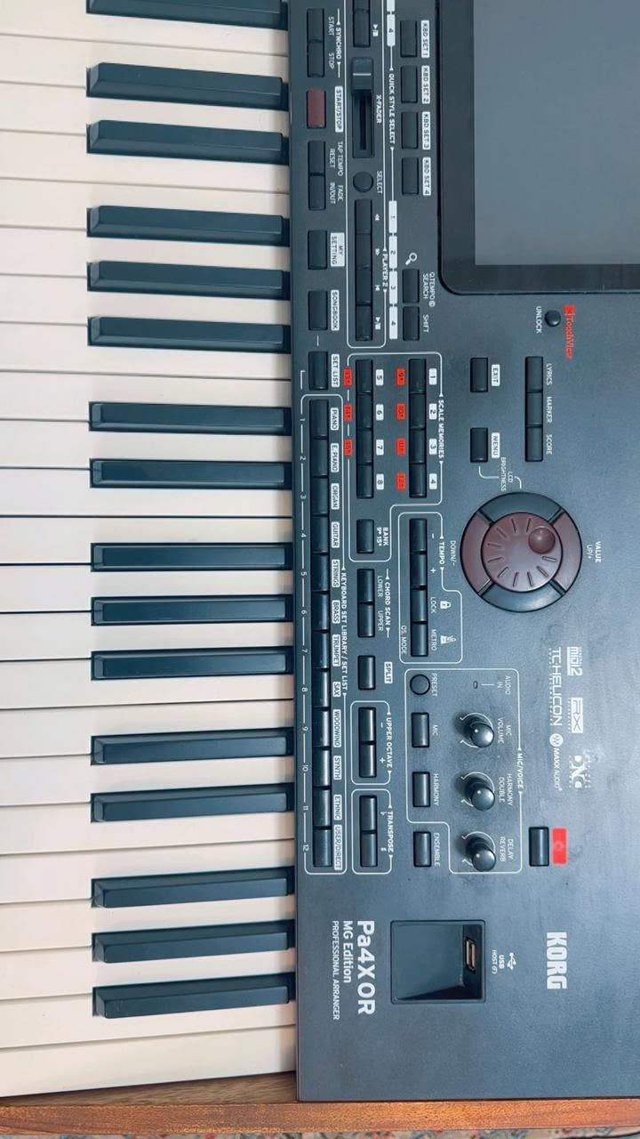 Korg pa 4x mg 1
للبيع مراسله ع الخاص

***********
