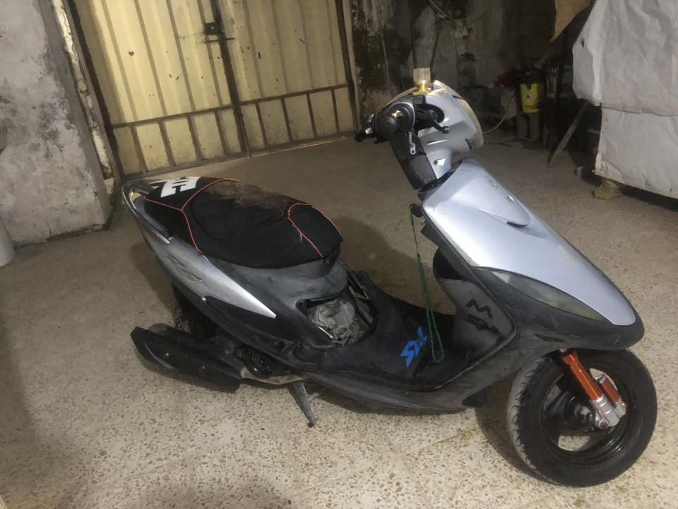 ماكس عدلة بوشة ٤٩ بلاد دراجة خير من الله فول ٤٥٠ وبيها مجال قليل مكاني بعقوبة تحرير *********** 
مو شراي لتراسل
