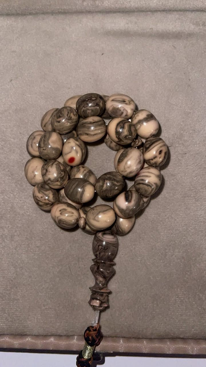 مسباح بكلايت
خام  ناصر فيدان
چراخة جهاد الفلسطيني
37حبة
الوزن75غرام
للحجز تواصل خاص او واتساب***********
يوجد توصيل جميع محافظات العراق
.
