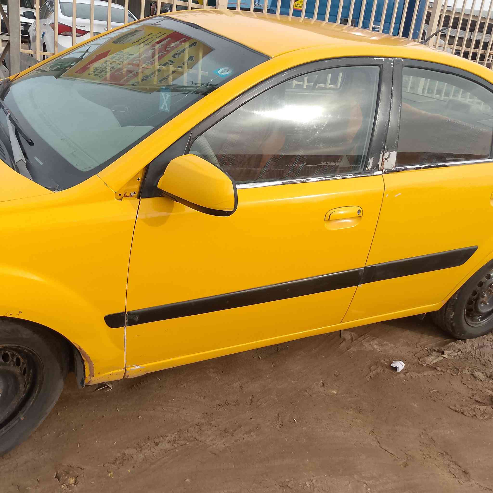 سياره ريو موديل 2007سعر 75وبيهه مجال مكان ديوانيه سومر الاتصال ***********
