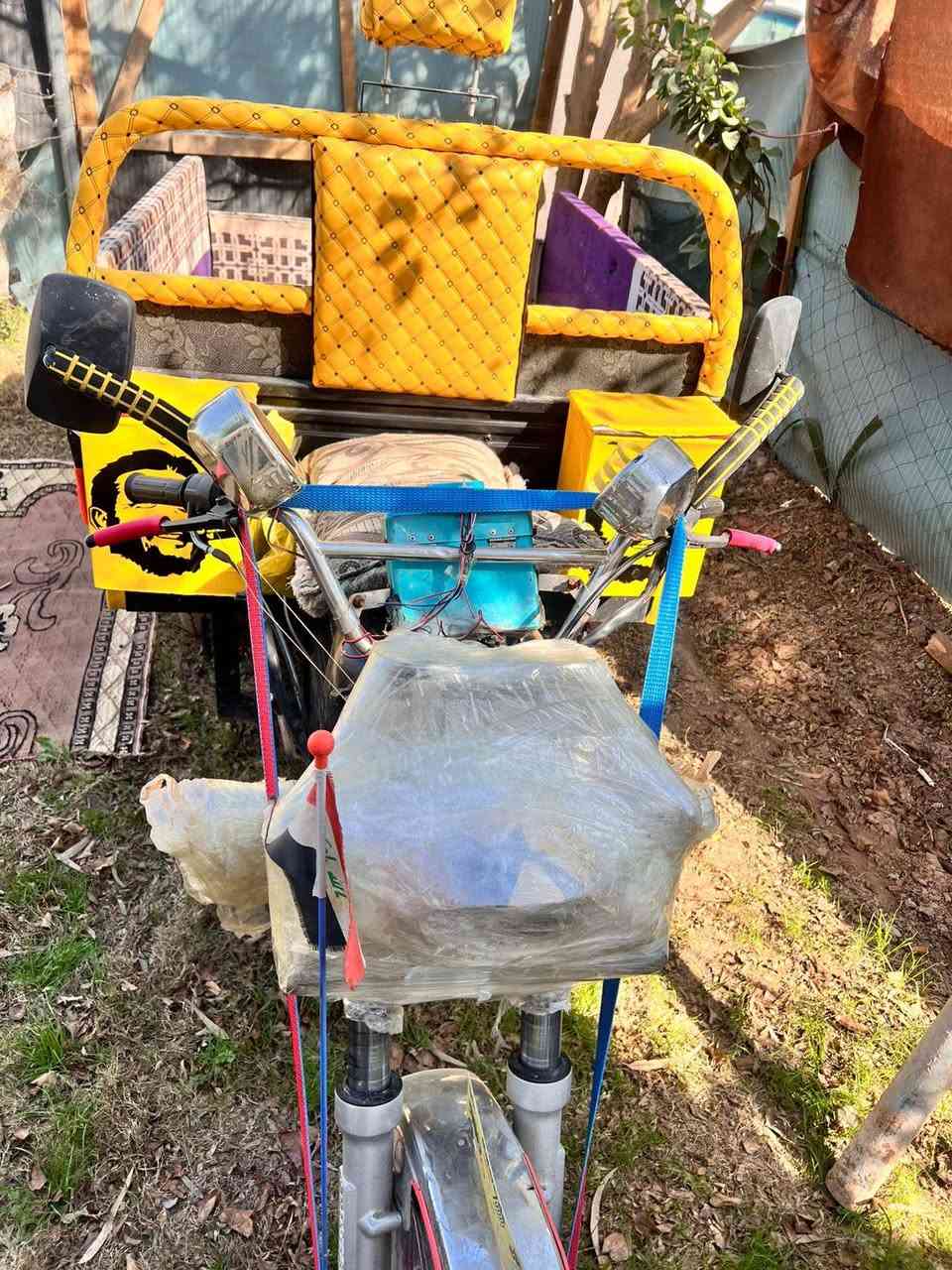 سلام عليكم ستوته للبيع اي عيب ما بيه كهربائيات شغاله ركبه شرط محرك 2025شرط موديل2021السعر مليون و500 وبي مجال بسيط عنواني كركوك باجوان  وهذا رقمي ***********
