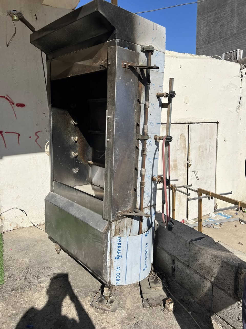 للبيع شوايه دجاج نظيفه مستخدمه شهرين
‭0783 468 6091‬
