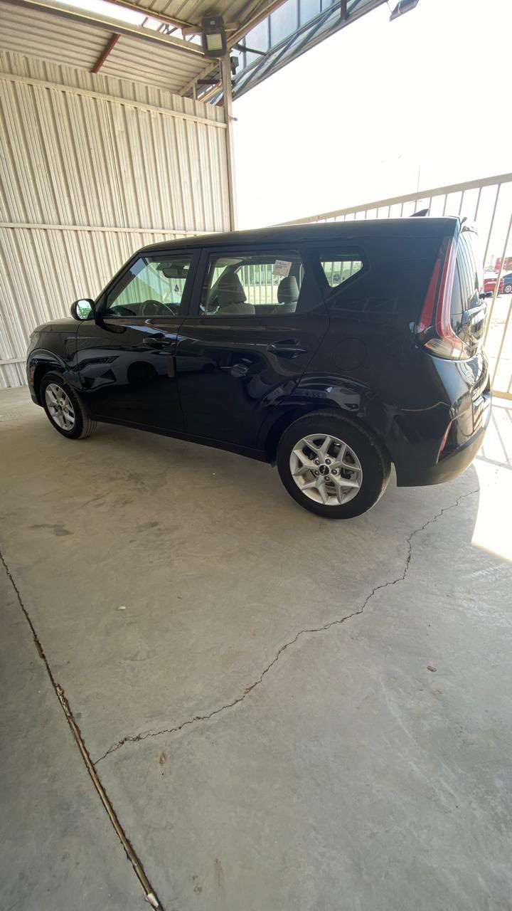 السلام عليكم
كيا صول 2025 
وارد امريكي 
مواصفات معروفه LX
حادثها خفيف ليبل واحد كلها
السياره نضيفه كلش
ماشيه (١٨) مناقصها اي شي 
رقم اربيل تريد وكاله او تحويل 
سعرها 175 وبيها مجال
مكاني واسط العزيزيه
هـ ‭٠٧٨٣ ٠٥٥ ٣٧٧١‬
هـ ‭٠٧٧٣ ٢١٤ ٠٧٧٢‬
