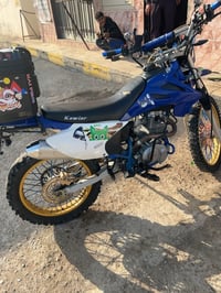 قفاز للبيع السعر 1,200,000وبيه مجال اوراق فقط ورقه كارتونيه محرك مكفول...