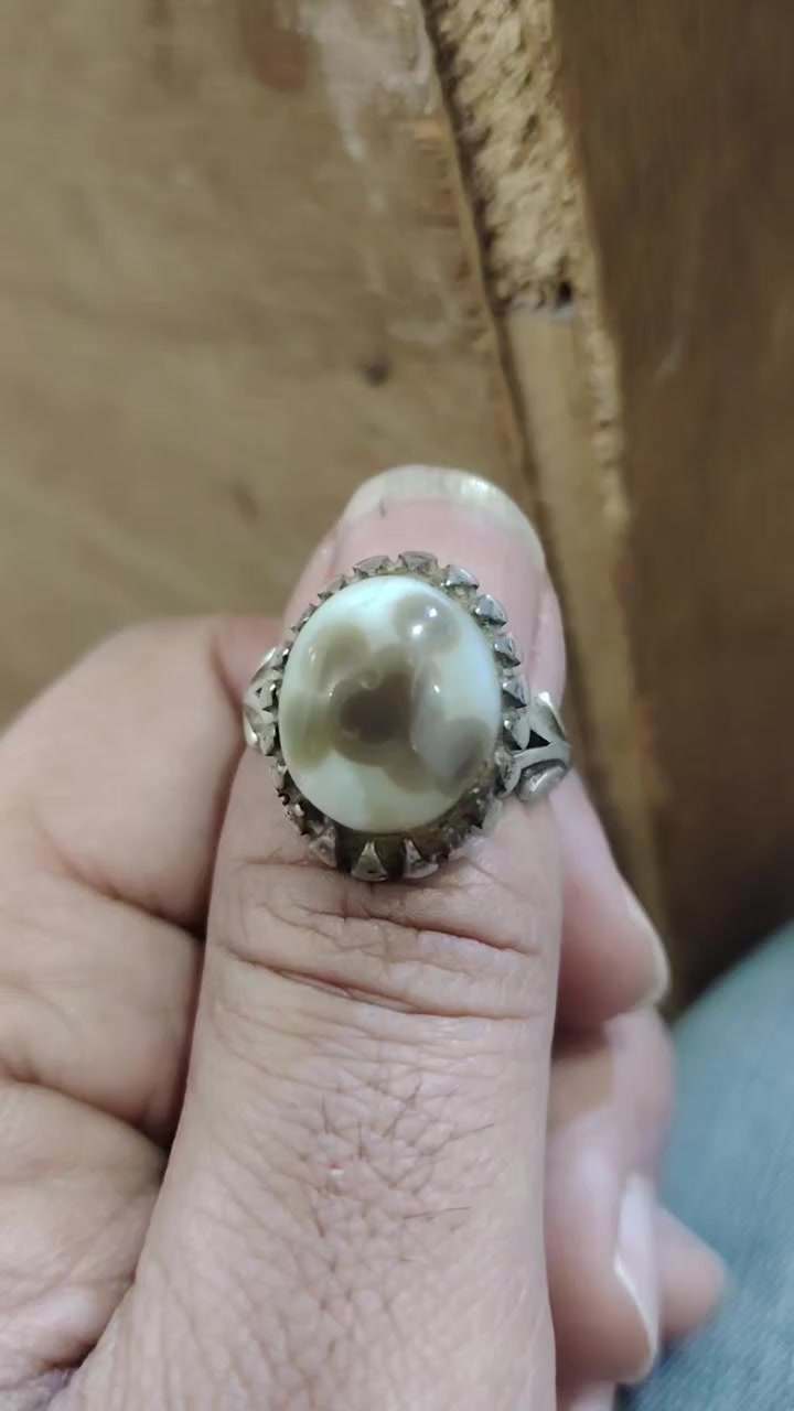 حجره داوديه مصوره حب وحنان .


**إذا كنت صاحب هذا الإعلان وتريد حذفه لأي سبب، رجاءا أرسل رسالة إلى الدعم الفني**