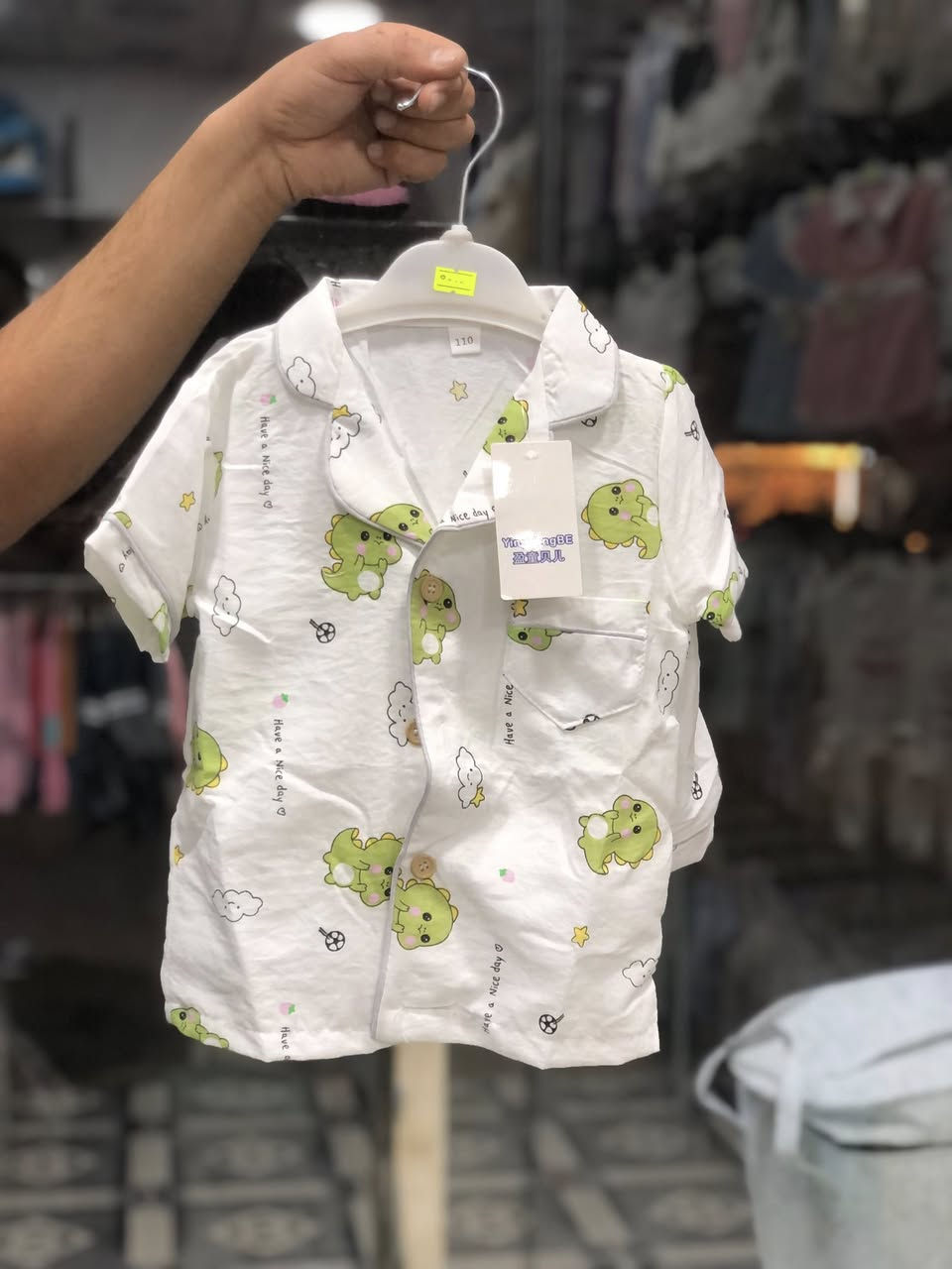 تراك شورت ولادي بناتي خامة صيفية تجننن💗🧸
القياس :90-110 يلبس عمر 4أشهر الى عمر سنتين
#اليمان_بيبي/ديالى بعقوبة الرحمة قرب المنتزه
للطلب والاستفسار راسلونا ع الخاص
واتساب:***********
