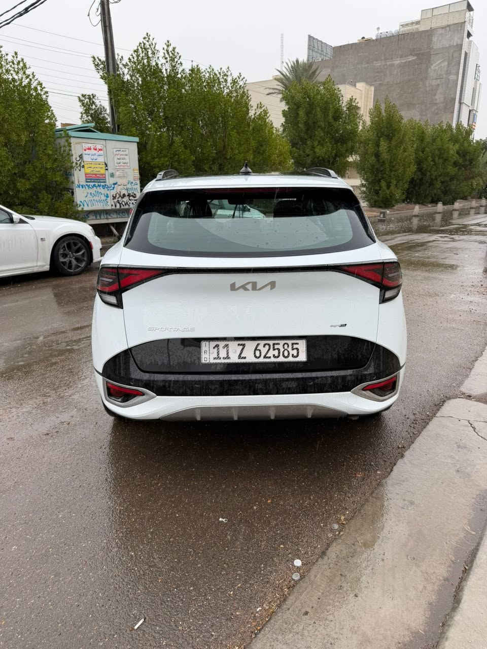 السلام وعليكم للبيع كيا سبورتج 2025 جيتي لاين ضمان الشركه الدوليه ماشيه 8000 مكفوله كفاله عامه معروفه مواصفات الجيتي لاين فول الفول السعر 26000 الف ومجال بسيط يعني دفترين و60 ورقه مكان السياره المنصور للاستفسار ***********
