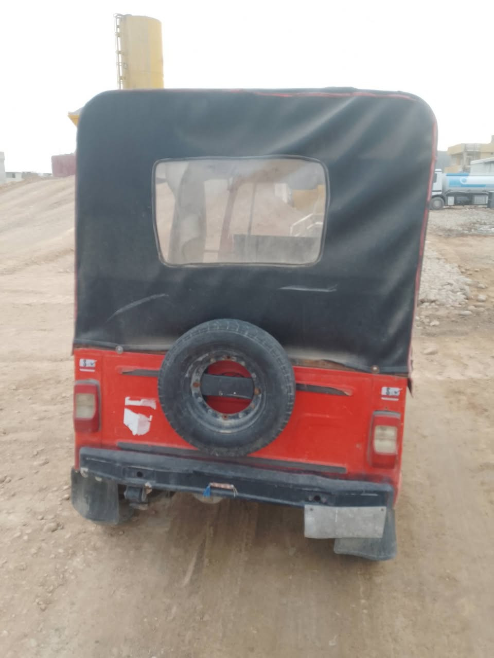 للبيع موديل 17محرك ستوته بس جامه نقصعنوان ديالى بعقوبه تقاطع ساده ***********
