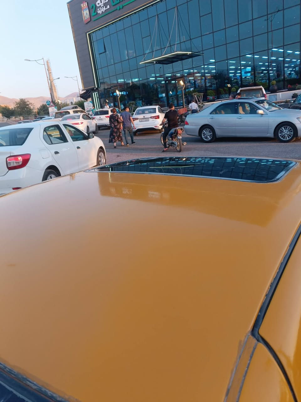 بەناوی خوای گەورە
ئـۆبڵ مۆدیل 95 باوەر ABS گیڕ مەکینە بەشەرت مەکینە 20 ماشااللە هه یکەلی چەکوشی بیوەنیە 4تایەی لۆک کارەباهی بەشەرت لەبیشەوە تا دواوە گڵۆبی نیە ئیش نەکات سەیارەکە بیلاد خسوسیە سەنەوی ئەوەلیاتی بەشەرت ماشااللە وەسفی ناوئ سەیارەکە مەعرەزی نەبینیوە بەدوو چاو 
ناونیشان هه ڵەبجەی شەهید
***********وتسـاب
موشتەری نیت بیزارمان مەکە
