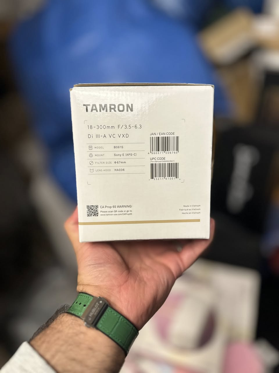 عدسة تاميرون سوني جديده غير مستخدمه 
يوجد توصيل ***********
