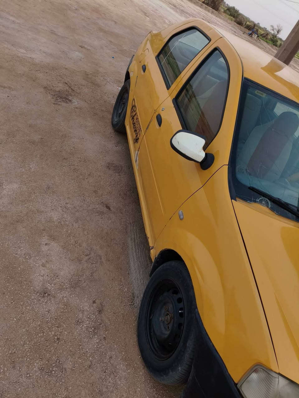 سلام عليكم للبيع سياره رينو لوكان موديل 9 محرك خيط بخار توه بادي
كير شرط ضربه مابيه حداديه توني شادهه كشره نضيف كلش رقم نكليزي  مداور شوكت ماتريد 

  السعر  24وبيه مجال لشراي  المكان السماوه 

***********   المو شراي الله يرزقه بغيره
