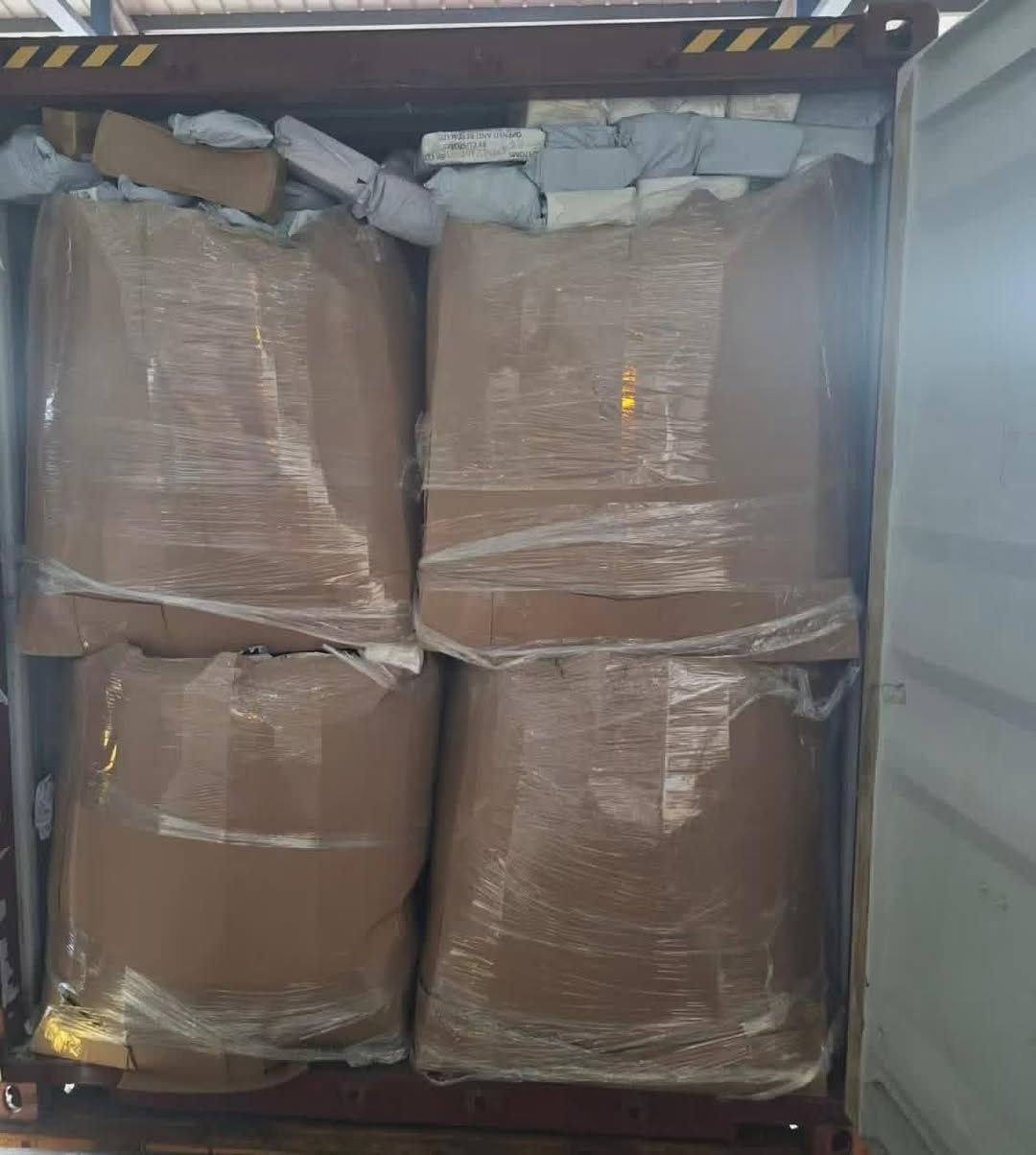 السلام عليكم 
اخواني واخواتي متابعين الصفحة الكرام باجر بتسهيل الله توصل بضاعه dhl برازيلي درجه ثانيه  سعر الكيلو 6الاف   بالنسبه الي حاجزين يتواصلون ويااانا وموجود حاويات الاستفسار ع الواتس ***********
اخوكم محمد ابو سيف
