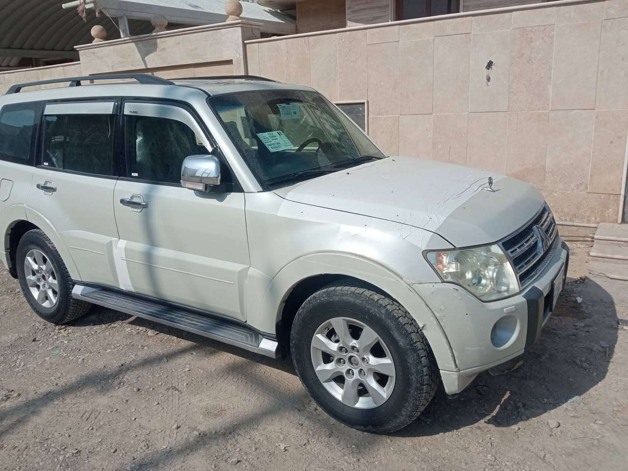 السلام عليكم
مسيبوشي باجيرو حبتور موديل 2011
مكفولة السياره  كفاله عامه 
كير محرك حداديه تخم تاير تبريد ثلج 
علمنا أن السياره محوره غاز 
سياره فول مواصفات 
رقم بغداد سنويه لل2029
سعر (129) بيها مجال 
رقم الاتصال ***********
