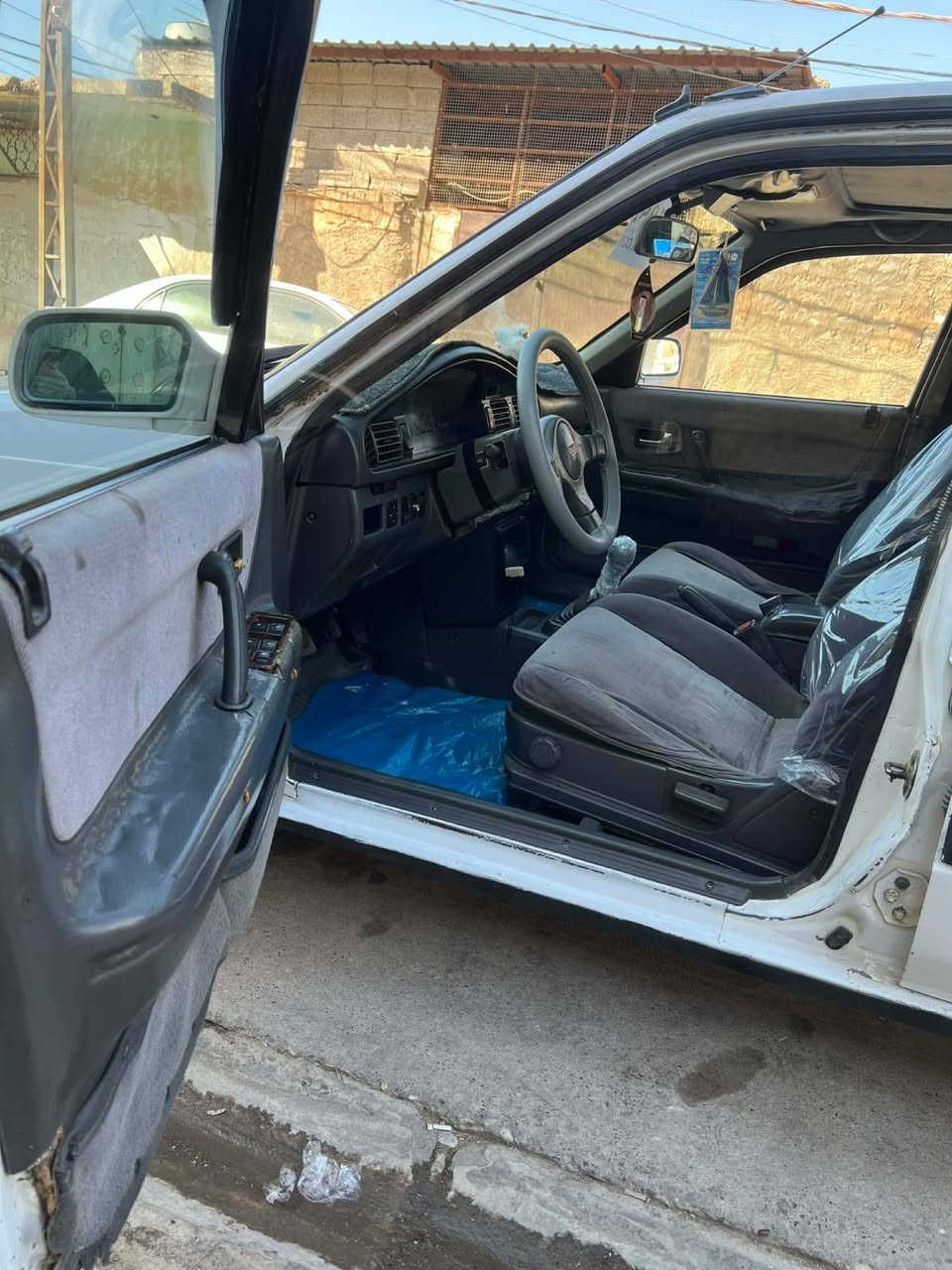 بسم الله الرحمان الرحيم سيارا مازدا موديل 1990 محرك 8 بخ مرغوب قطعتين صبغ بدون دواخل سنوي 2029 هزه رقم جديد دفتر بنزين موجود كير محرك صدر تايرات كهربائية شرط سياره مال بيت.  عنوان كركوك رحيموا اخوان هذه رقم صاحبة سياره.   ***********.    ***********. كركوك, العراق
