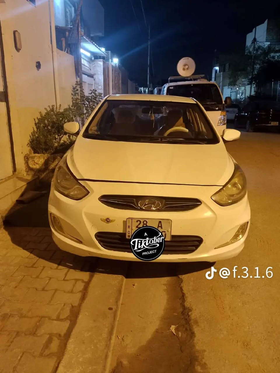 اكسنت موديل 15 نجف محرك 1600 بيه جاملغ الأيمن صبغ بدون دواخل والبنيد شخطوط مابيه تبديل حداديه وتايرات وباتري جديد قبل شهر عمرتها سعر 95 وبيها مجال ***********
