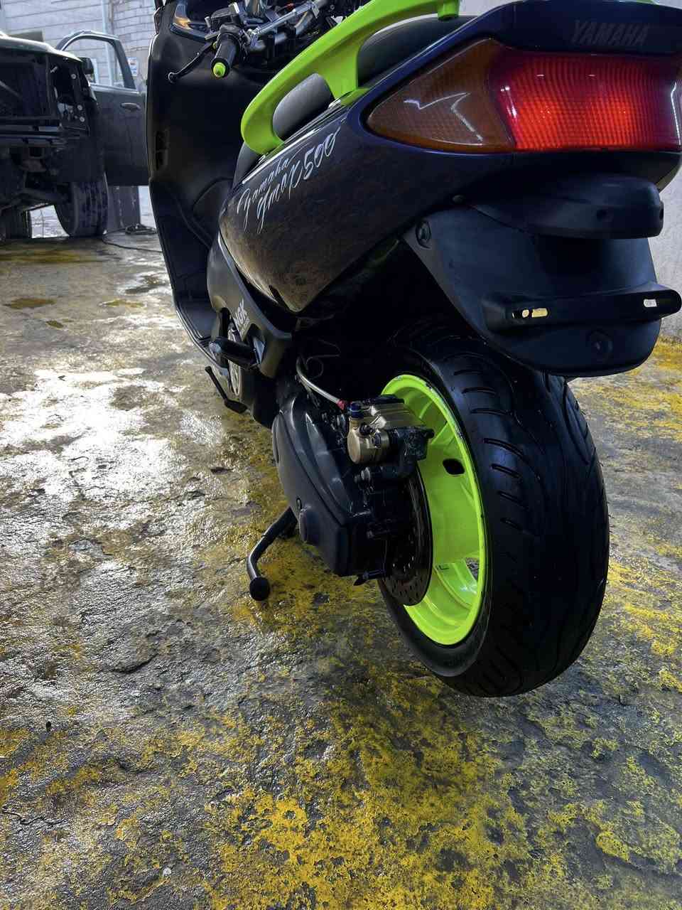 دراجه تي ماكس السعر 17ورقه وبيها مجال قليل كفاله ماشيه 31km العنوان البصره القديمه رقم الهاتف ***********
