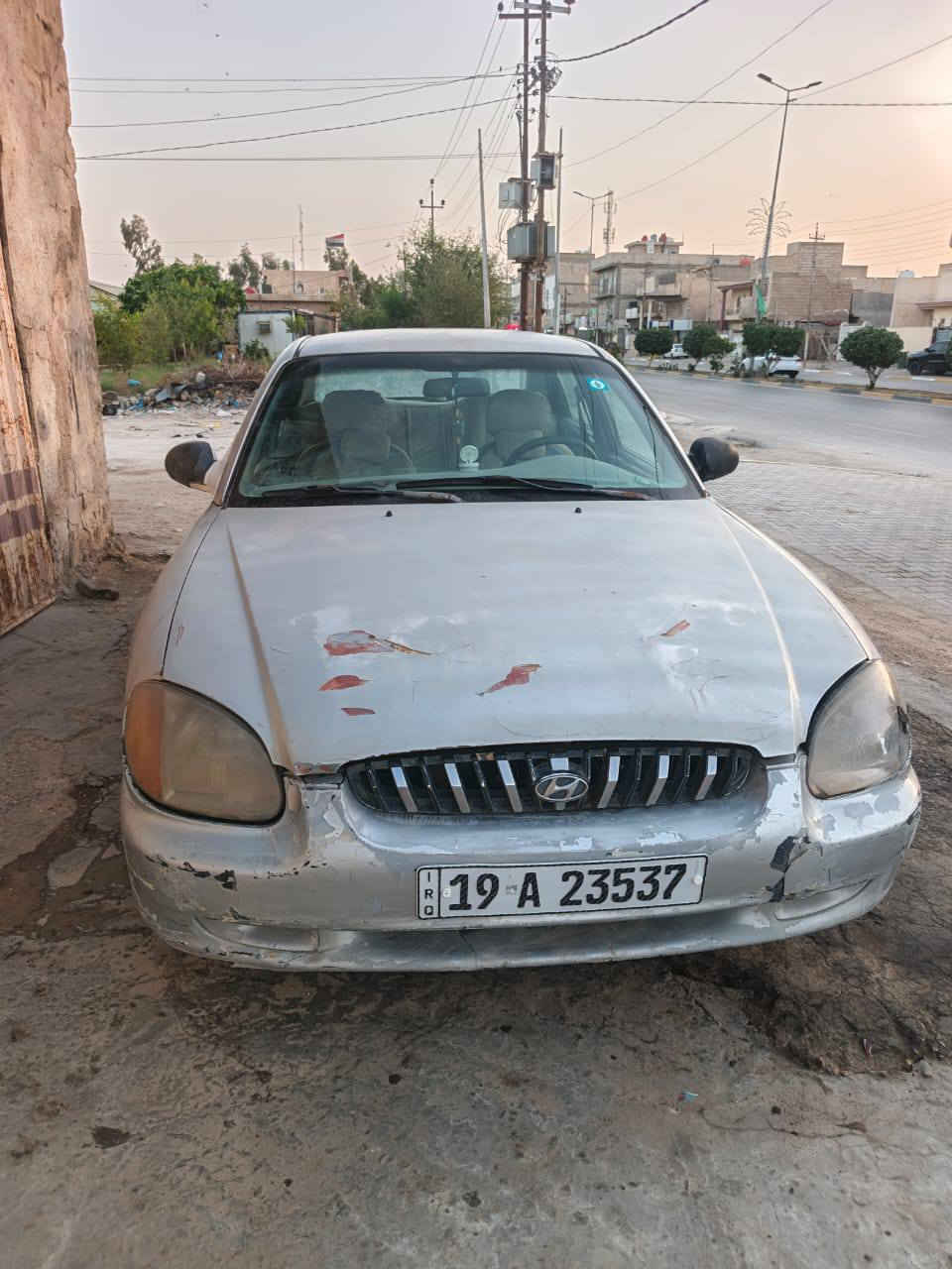 السلام عليكم سوناته 2001 سياره حلوه ونظيفه رقم دولي جاهزه كهربايات كله شغال كير ومكينه كورلا السعر  35وبيه مجال رقم ***********
