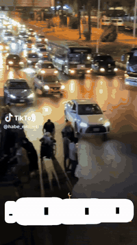 🔥 سارعوا بتسليم الجوازات 🔥🔥

شركة نور الفرات للحج والعمرة تعلن عن قرب موعد الرحلة لعمرة نصف السنة! 🕋✈️

*إدارة الشركة:*
- الحاج بلال ستير
- الحاج وليد العيساوي
- الحاج احمد ستير

*خدماتنا:*

- إقامة في فنادق مكة والمدينة
- تنقلات باصات حديثة ومكيفة
- مبيت في مزارع حائل 
- رعاية واهتمام على مدار الساعة

*للحجز أو الاستفسار:*
زوروا مقر شركة نور الفرات للحج والعمرة في الفلوجة شارع 60 مقابل جامع التقوى 

 أو اتصلوا بهم مباشرةً 📞
***********الحاج وليد احمد 
*********** الحاج احمد ستير 
***********الحاج بلال ستير 

*نتمنى لكم عمرة مقبولة! 🙏✨*
