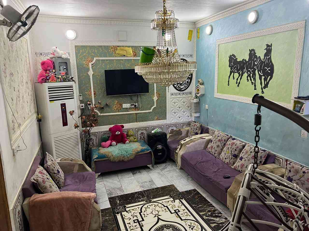 سلام عليكم 

بيت زراعي  للبيع

بناء درجه أوله البيت يباع معه الأثاث كامل 

سعر البيت معه الأثاث [٧٠] وبيه مجال قليل 

مكانه البدعه طريق الساده قريب عله بانزين خانه البرغي  

مساحه ٥٠٠م 

مساحه البناء ٣٠٠م وباقي بيه مساحه ٢٠٠ م شاغر 

يتكون البناء من ديوانيه مطبخ صاله ٣غرف نوم وصحيات 

لاستفسار مراسلة الحساب أو الاتصال على الرقم 

***********
