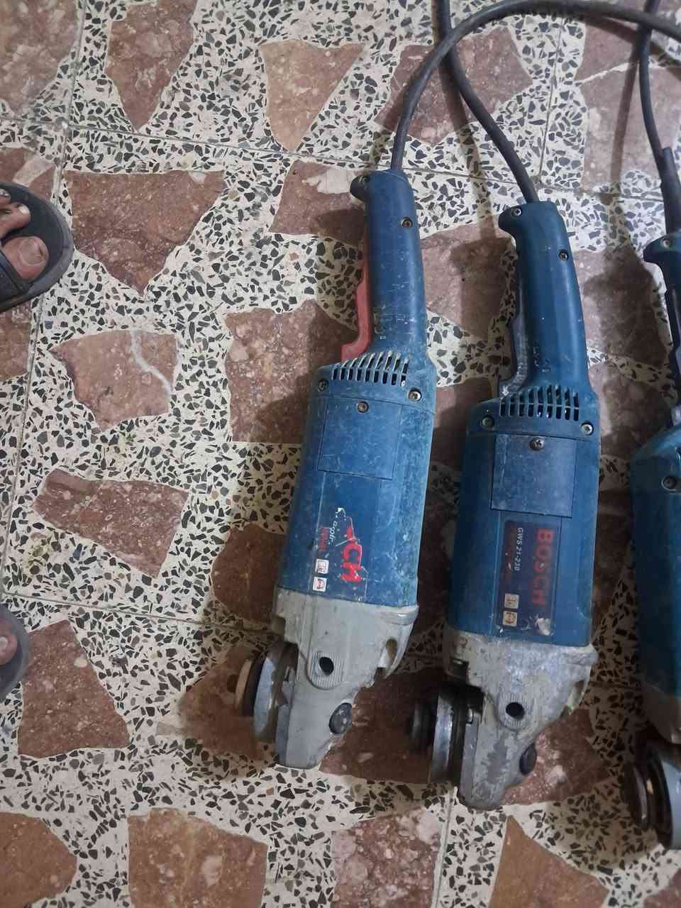 السلام عليكم كوسرات اصليات على الفحص مكان مدينة الصدر للاستفسار خاص او الاتصال يوجد توصيل ***********
