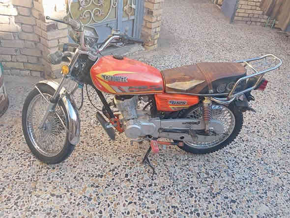 دراجه سنگر
للبيع اوراق سبعه  
مكفوله الدراجه الشراي يتصل
***********
