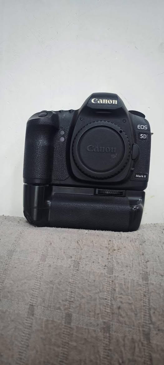 السلام عليكم بدي كامره فايف دي ماركت تو
سعر 375وبي مجال  بدون كرب


**إذا كنت صاحب هذا الإعلان وتريد حذفه لأي سبب، رجاءا أرسل رسالة إلى الدعم الفني**