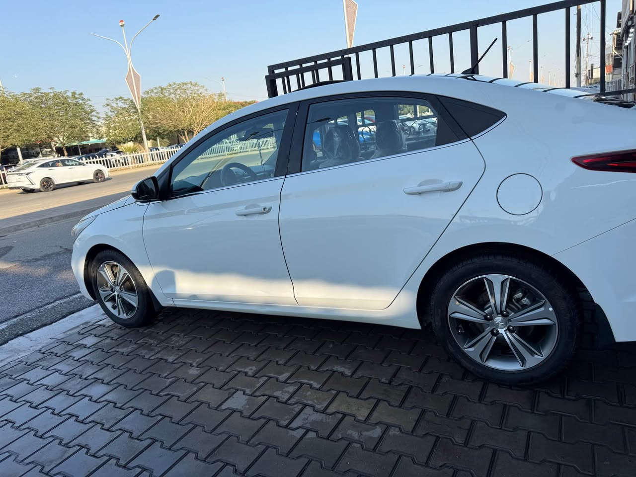 هونداي اكسنت موديل 2019 بيها فقط تعديل بارد شبر بحاملغ وما يبين اله بالفحص سيارة حلوة اي عيب ميبها سعر 133 بي مجال مواصفات فول فتحة ومراية شفط وتحكم وشاشة وكاميرة رقم موبايل *********** كركوك, العراق
