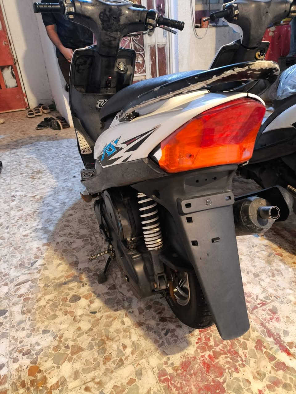 ماكس عدله للبيع دراجه مفوله تزيود بوشه 55اصلي شلعه ومعدل 100دراجه شغاله نكره سلف سعر 700 وبيه مجال لطيبين***********
