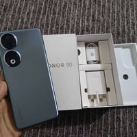 هونر ٩٠ • ٥١٢/١٢ • كاميرا ٢٠٠ ميجا