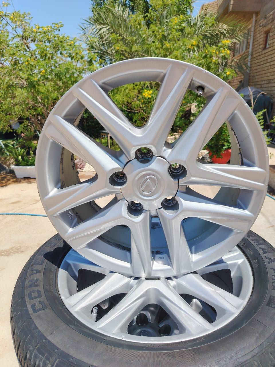 السلام عليكم ويالة للبيع لكزز 2015 للأستفسار***********
