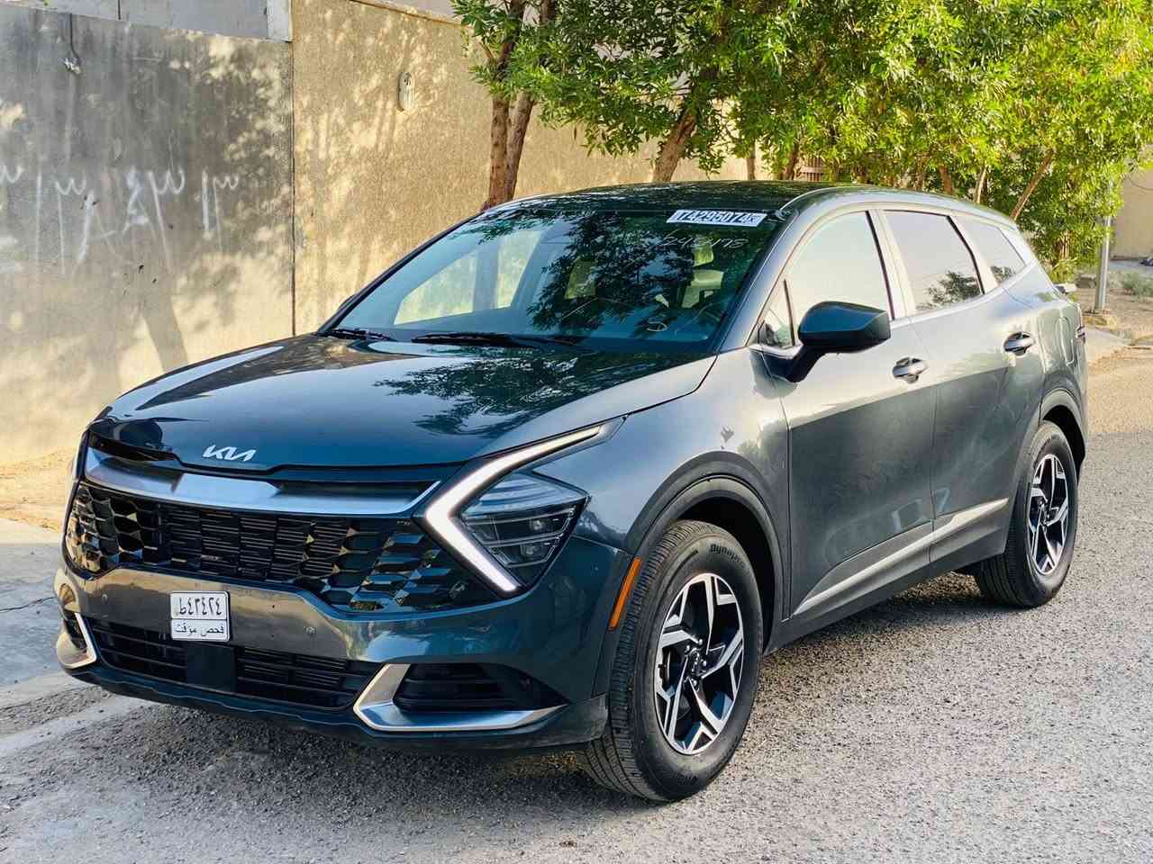 سبورتج2024 وارد امريكي حادثها واضح بل صوره. بدون صبغ وبدون تبديل فقط بارد بل جاملغ الايسر وجمالغ الايمن قليل بارد دواخل بدون صبغ  ماشيه 19 الف ميل مابيها نواقص السعر 180 وبيها مجال الرقم للأستفسار   *********** مكاني بغداد
