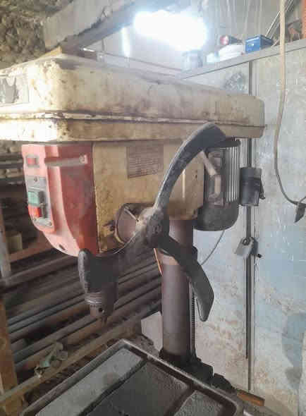 دريل ثابت نوع صيني 
المكان السماوه 
سعر ب٣٥٠
الاتصال ***********
