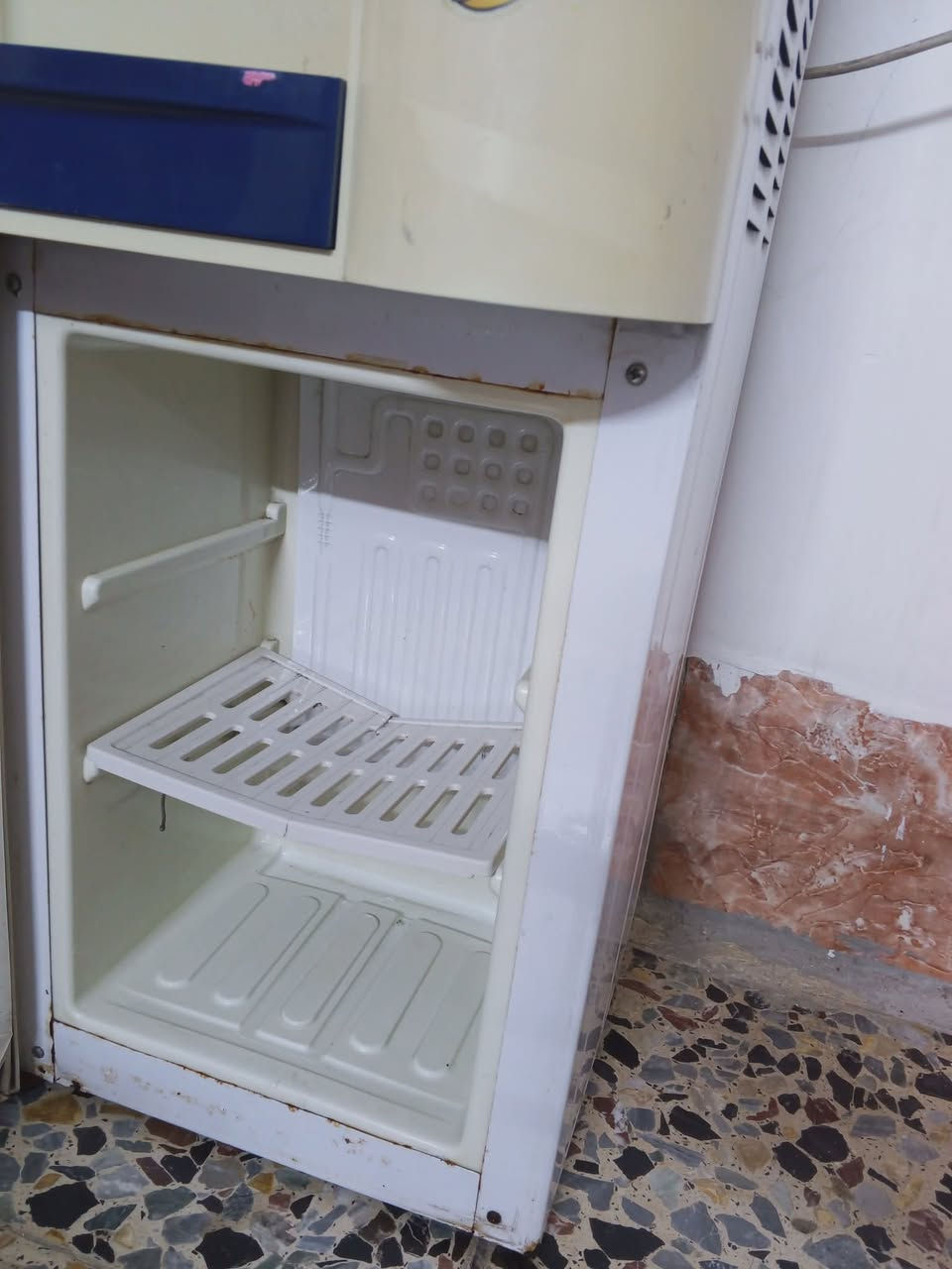سلام عليكم براد شغاله تلاث خطوط البيع السعر 60 
مكاني بغداد مدينة الصدر الاستفسار ***********
