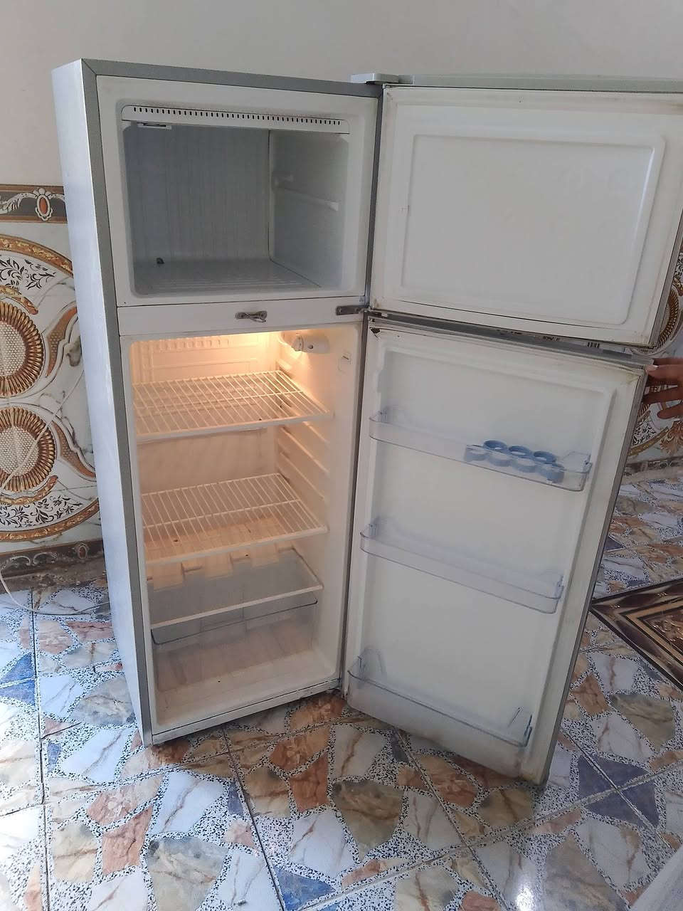 ثلاجه مداخله تصليح + السعر 125


**إذا كنت صاحب هذا الإعلان وتريد حذفه لأي سبب، رجاءا أرسل رسالة إلى الدعم الفني**