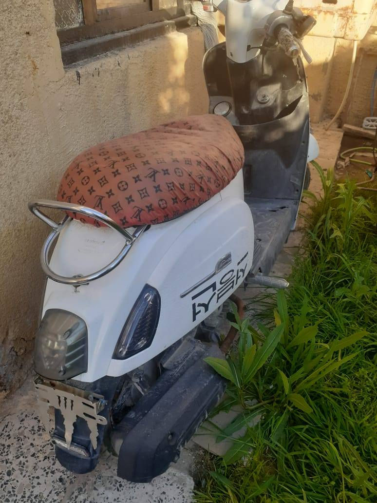 دراجة بوليس للبيع دراجة نوزل موديل 2016 اوراقهة كاملة معة المنفيز كامل  السعر 450 وبيهة مجال للاستفسار  *********** متواجد واتساب
