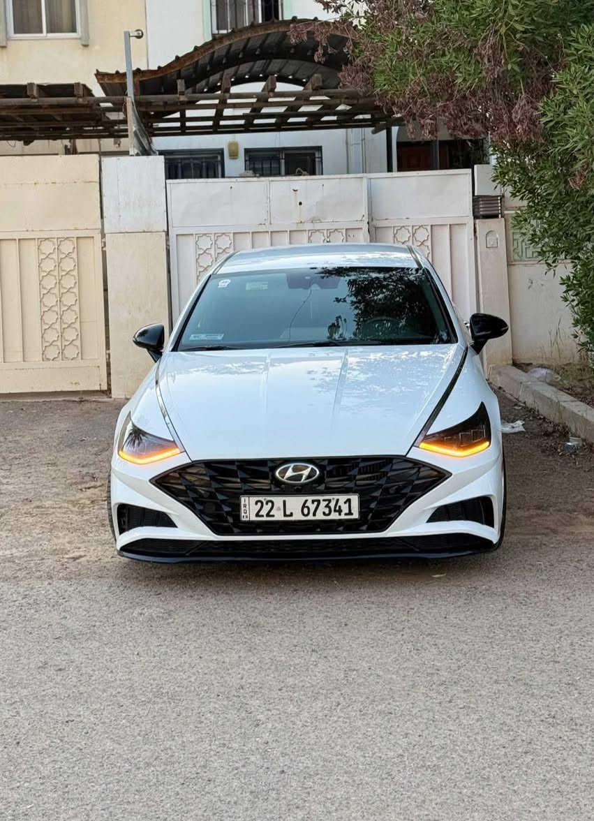 HYUNDAI SONATA SEL+ 2020
‎• عدادات دجتل 
‎• شاشة + تحكمات شفتات ستيرن
‎• كروز سرعة ، قيادة اليه ، تحديد مسار + خروج مسار
‎• كشنات كهرباء + جلد + تدفئة كشنات 
‎• ويل 18 + تايرات جدد
‎• لايت امامي + بك خلفي فول لد
‎• بجم كبس + بدون ايرباك + بدون صبغ 
‎• ماشية 48Mi
‎• السيارة عليها ادامة كاملة من بلكات ونوزلات و حدادية كله شرط 
‎•مرفقة صور الضرر + السونار 
• السعر 171 وبيها مجال بسيط
***********
